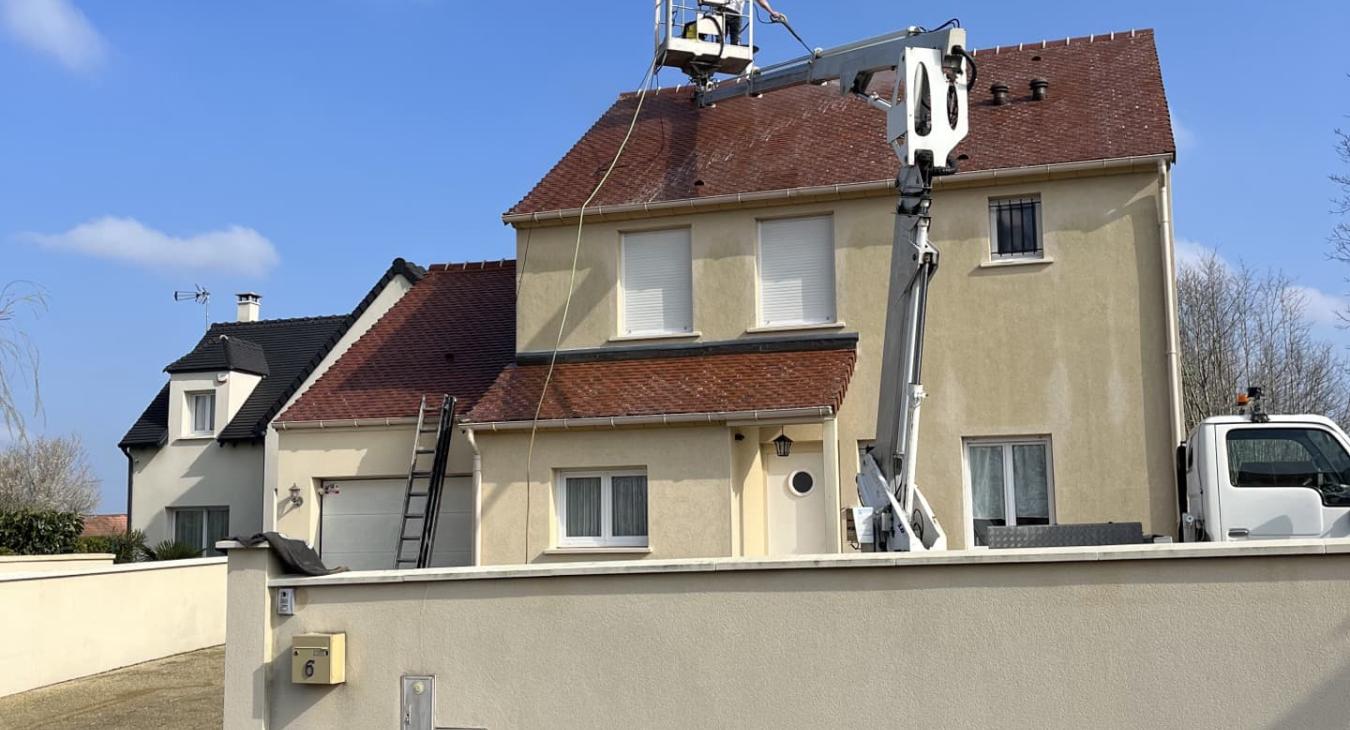 Nettoyage de toiture et façade