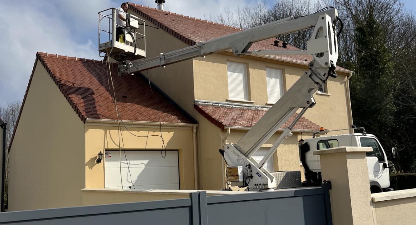Nettoyage de toiture et façade